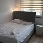 Checz Goscinna- Pokoje,sauna,jacuzzi, Sala Konferencyjna *