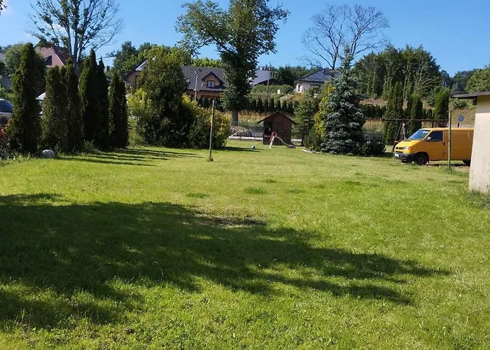 Checz Goscinna- Pokoje,sauna,jacuzzi, Sala Konferencyjna Grzybno