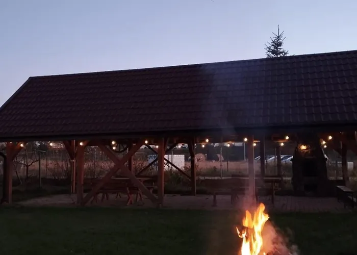 Privatunterkunft Checz Goscinna- Pokoje,sauna,jacuzzi, Sala Konferencyjna Grzybno