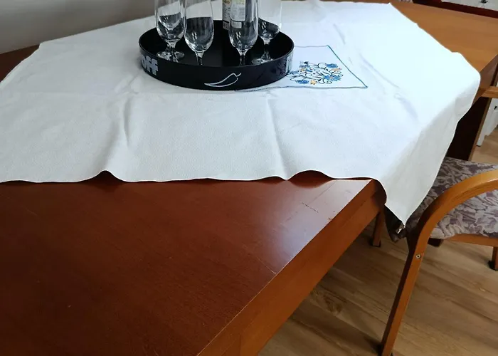 Checz Goscinna- Pokoje,sauna,jacuzzi, Sala Konferencyjna Alloggio in famiglia *