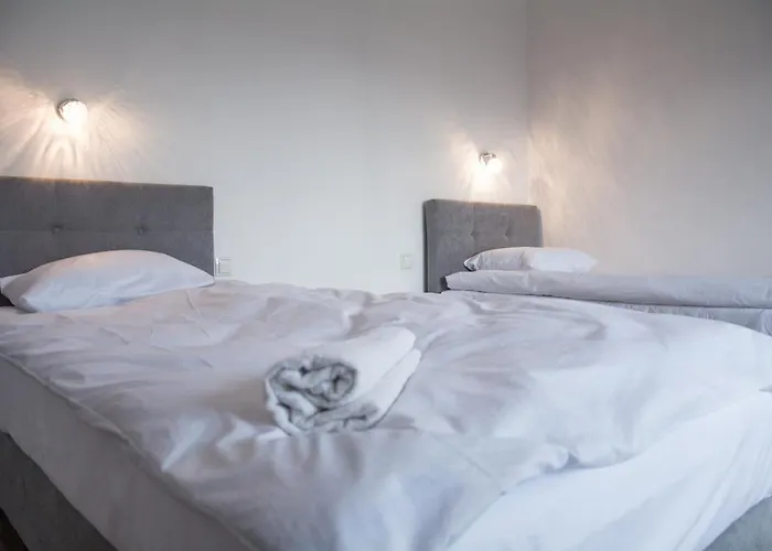 Checz Goscinna- Pokoje,sauna,jacuzzi, Sala Konferencyjna